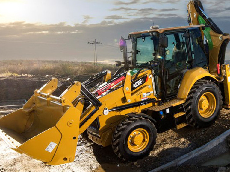 Inchiriere buldoexcavator