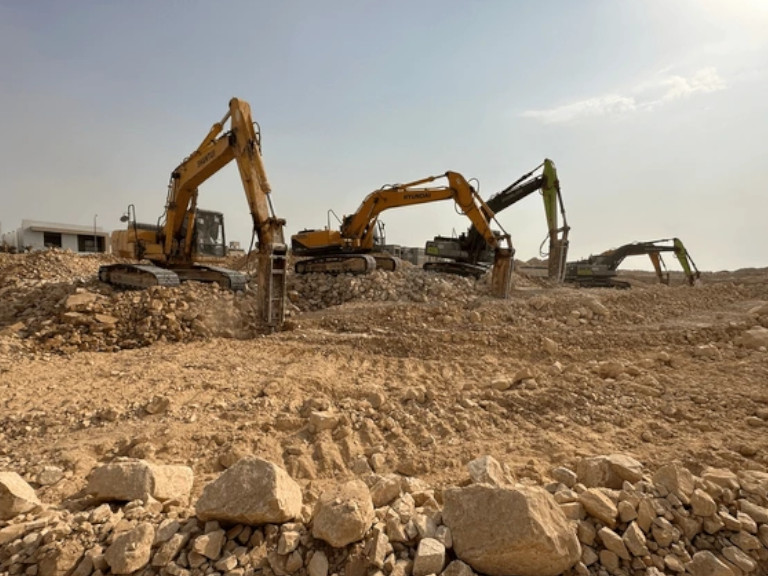 Excavatii/Fundatii/Evacuare pamant