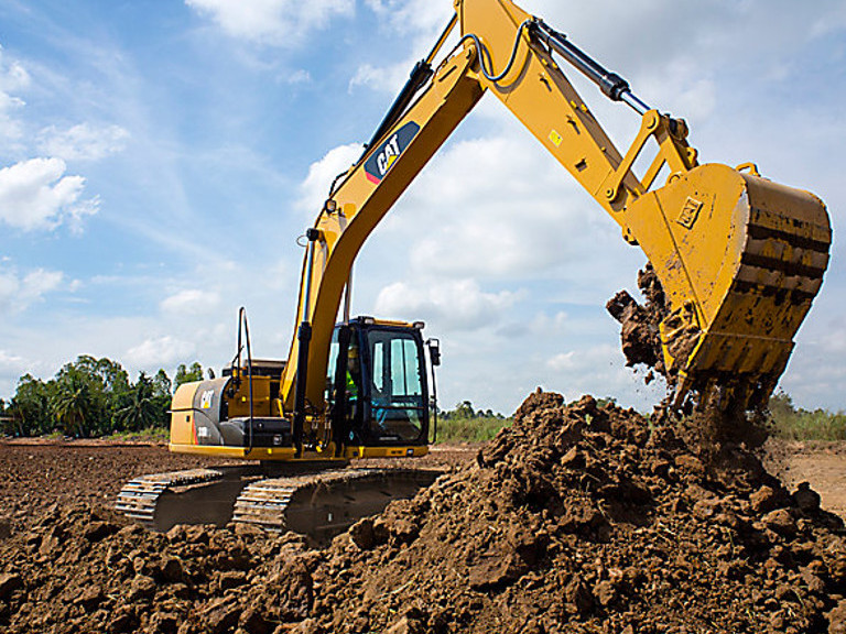 Inchiriere excavatoare